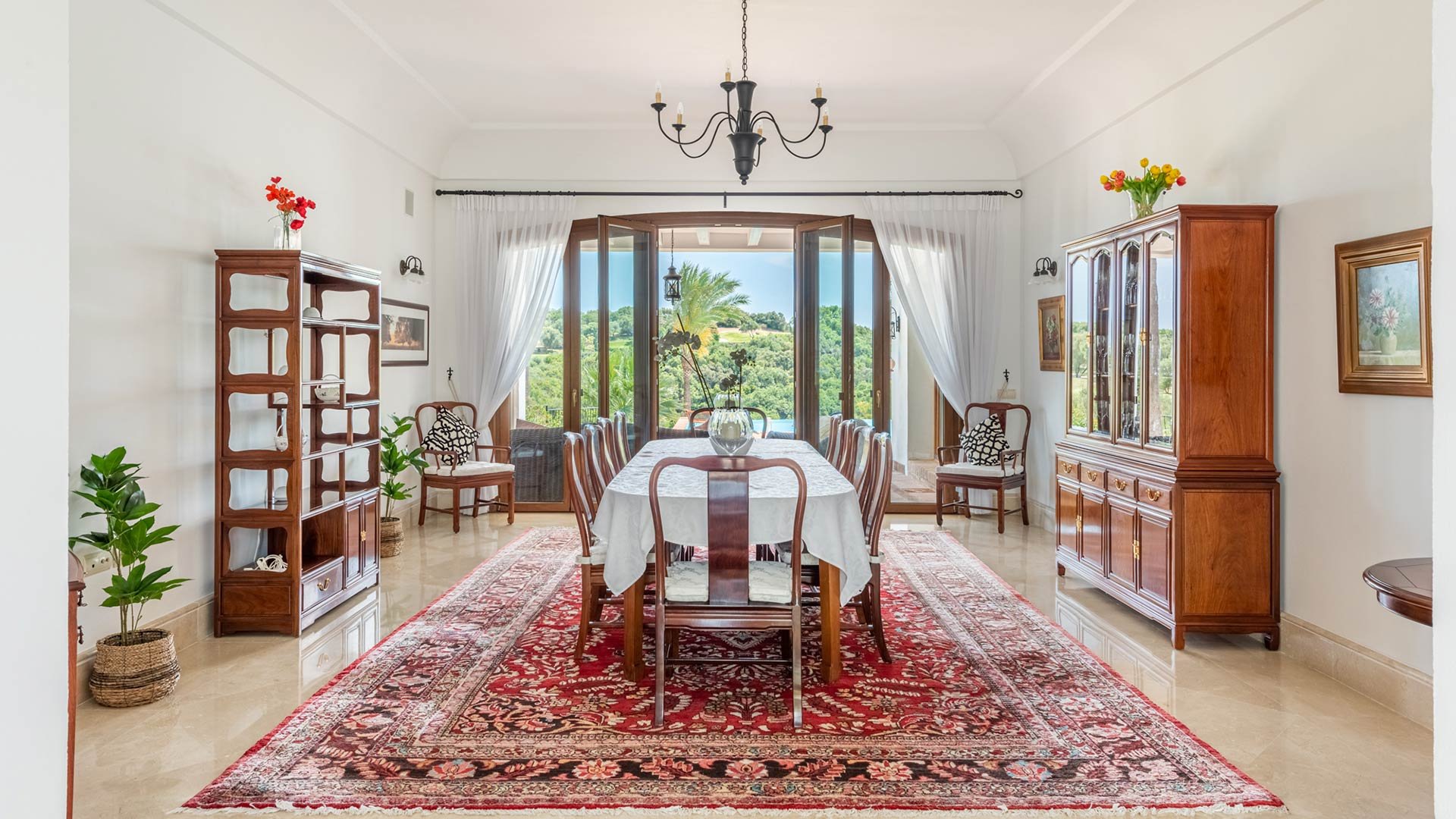 Girasoles-Villa-Dining-Area-2
