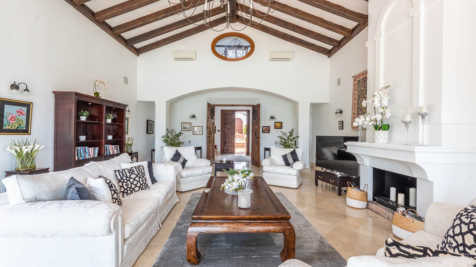 Girasoles-Villa-Living-Room
