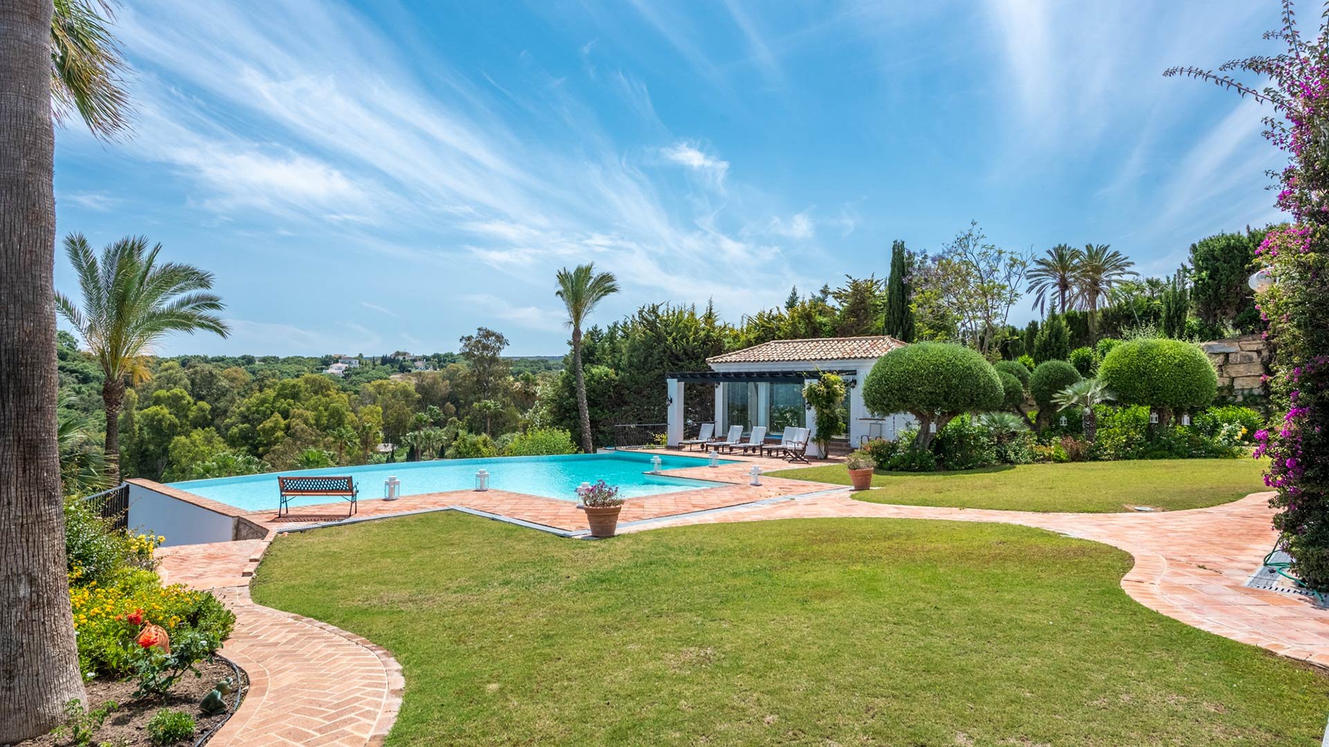 Girasoles-Villa-Outdoor-Pool-3